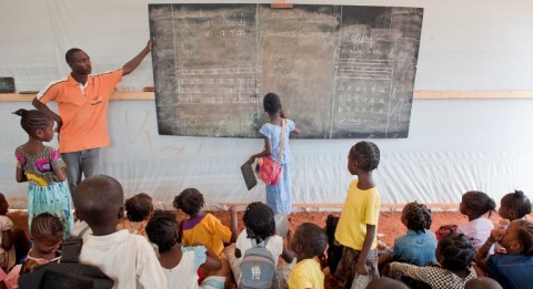 Finn Church Aid maintains in Bangui Nicolas Barre’s school that is targeted for the children living in surrounding refugee camps. Photo: Catianne Tijarena.