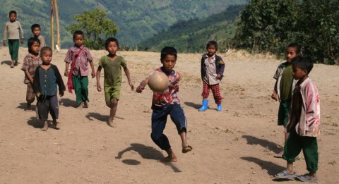 There’s time to play football during the breaks. 