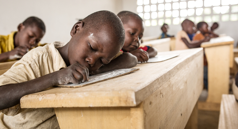 Start of the school year of 2014–2015 is delayed in Central African Republic (CAR). Finn Church Aid has repaired 25 schools in CAR, in where 28 000 children and youth can study. Photo Ville Asikainen.