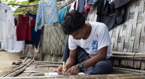 If it’s not raining, homework can be done for example outdoors. There’s no electricity at camp’s homes.