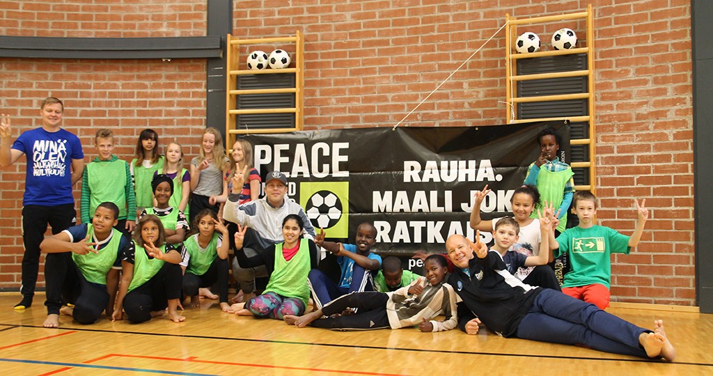 s rre peace united videosta en halua sulkea silmi ni s rre peace united videosta en halua sulkea silmi ni
